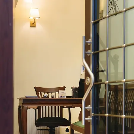 Gloria Old Hotell